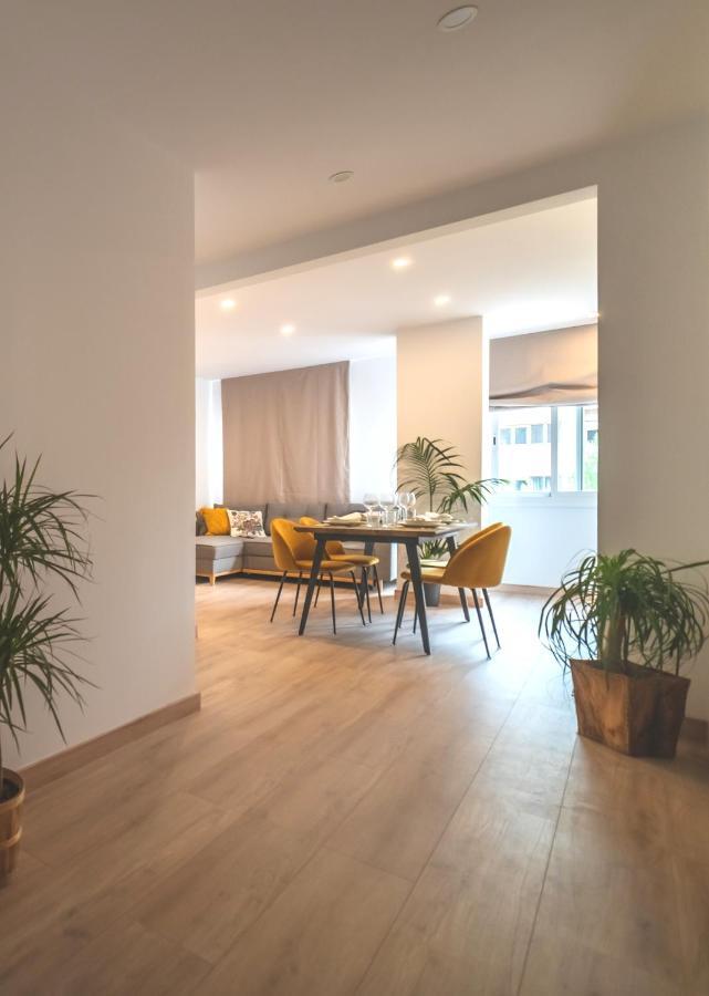 Soler Apartments Sant Adria de Besos Bagian luar foto