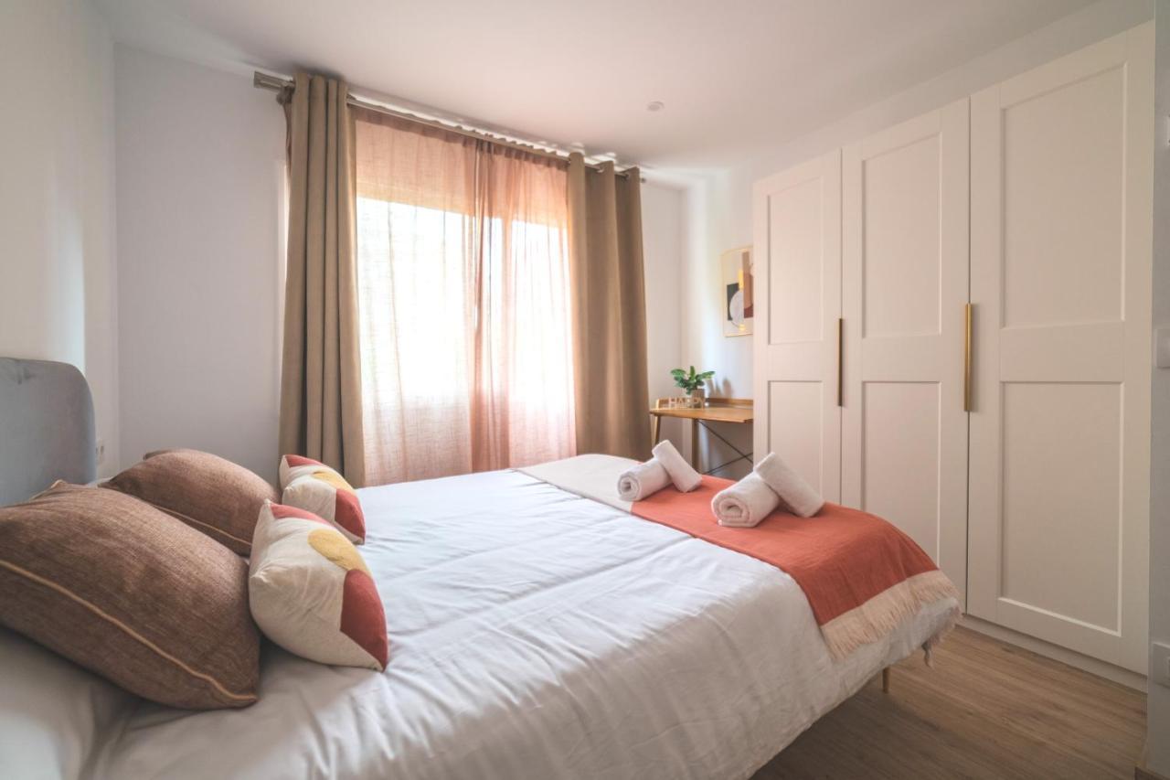 Soler Apartments Sant Adria de Besos Bagian luar foto